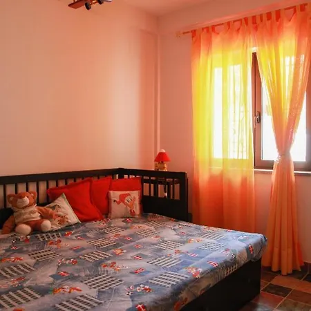 Claudia Hotel *